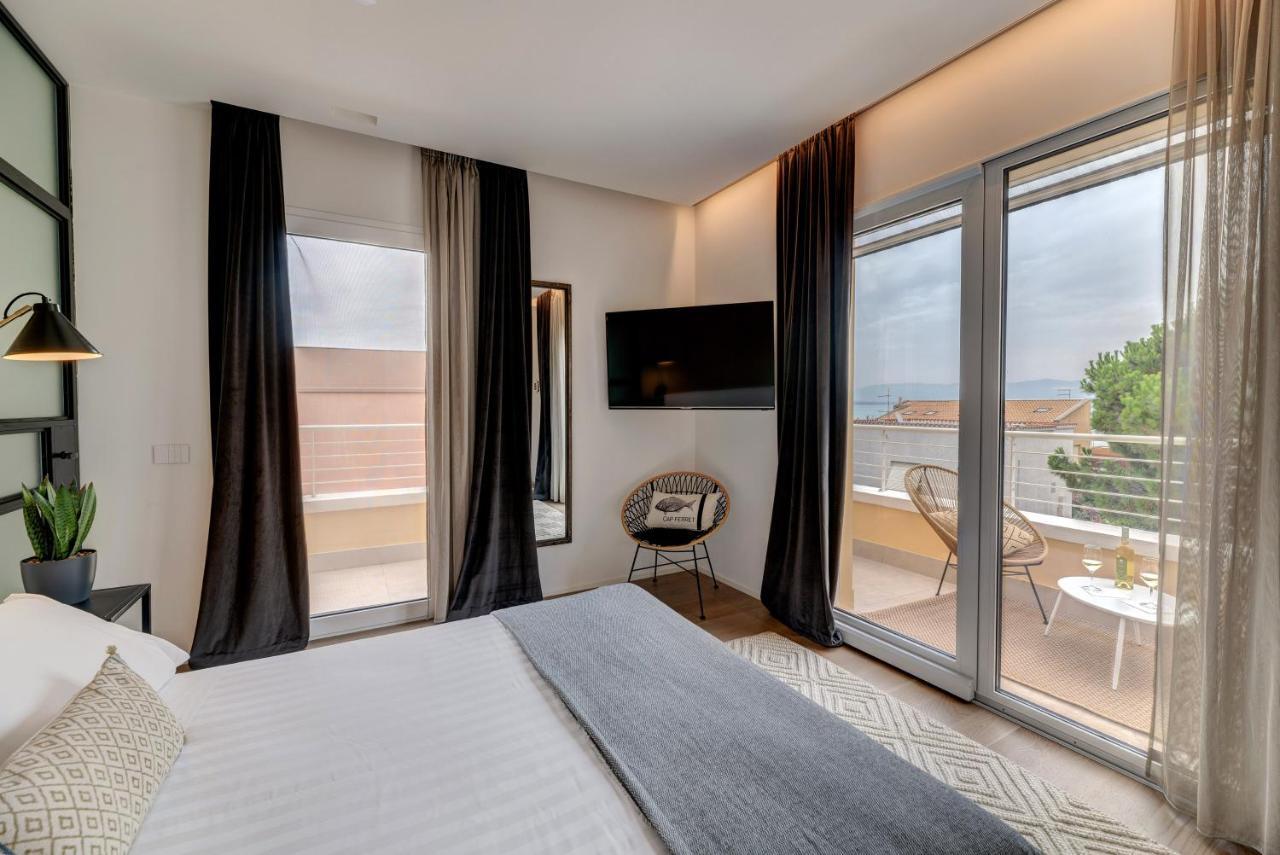 Arveskida Suite Apartment Cagliari Exteriör bild