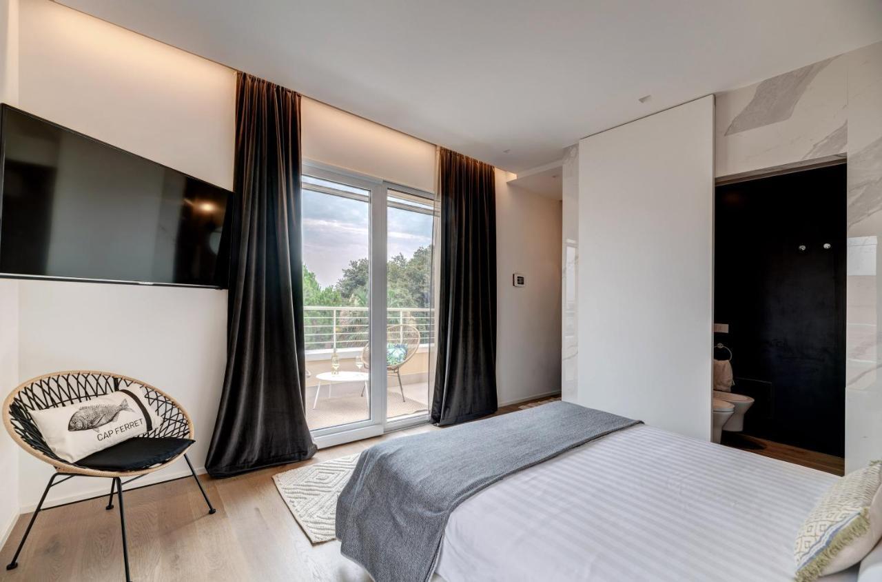 Arveskida Suite Apartment Cagliari Exteriör bild