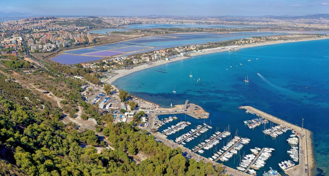 Arveskida Suite Apartment Cagliari Exteriör bild