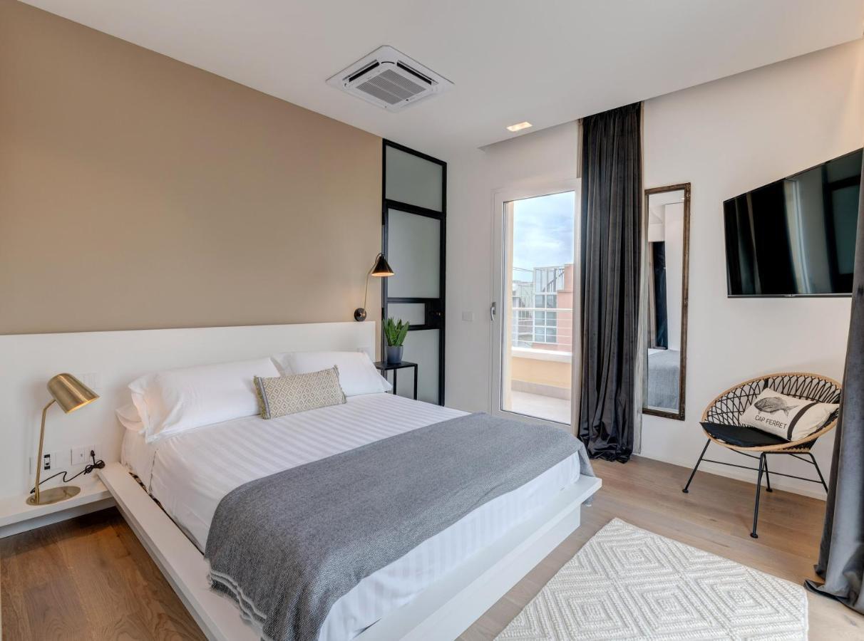 Arveskida Suite Apartment Cagliari Exteriör bild