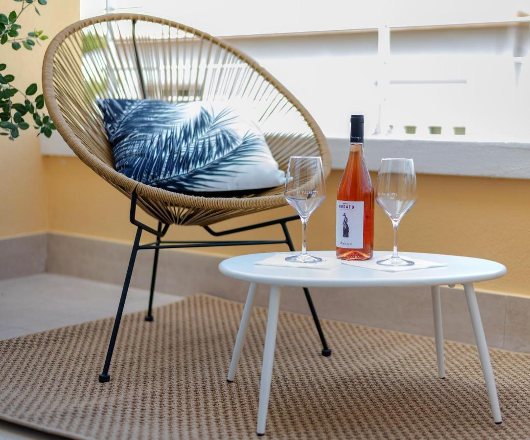 Arveskida Suite Apartment Cagliari Exteriör bild