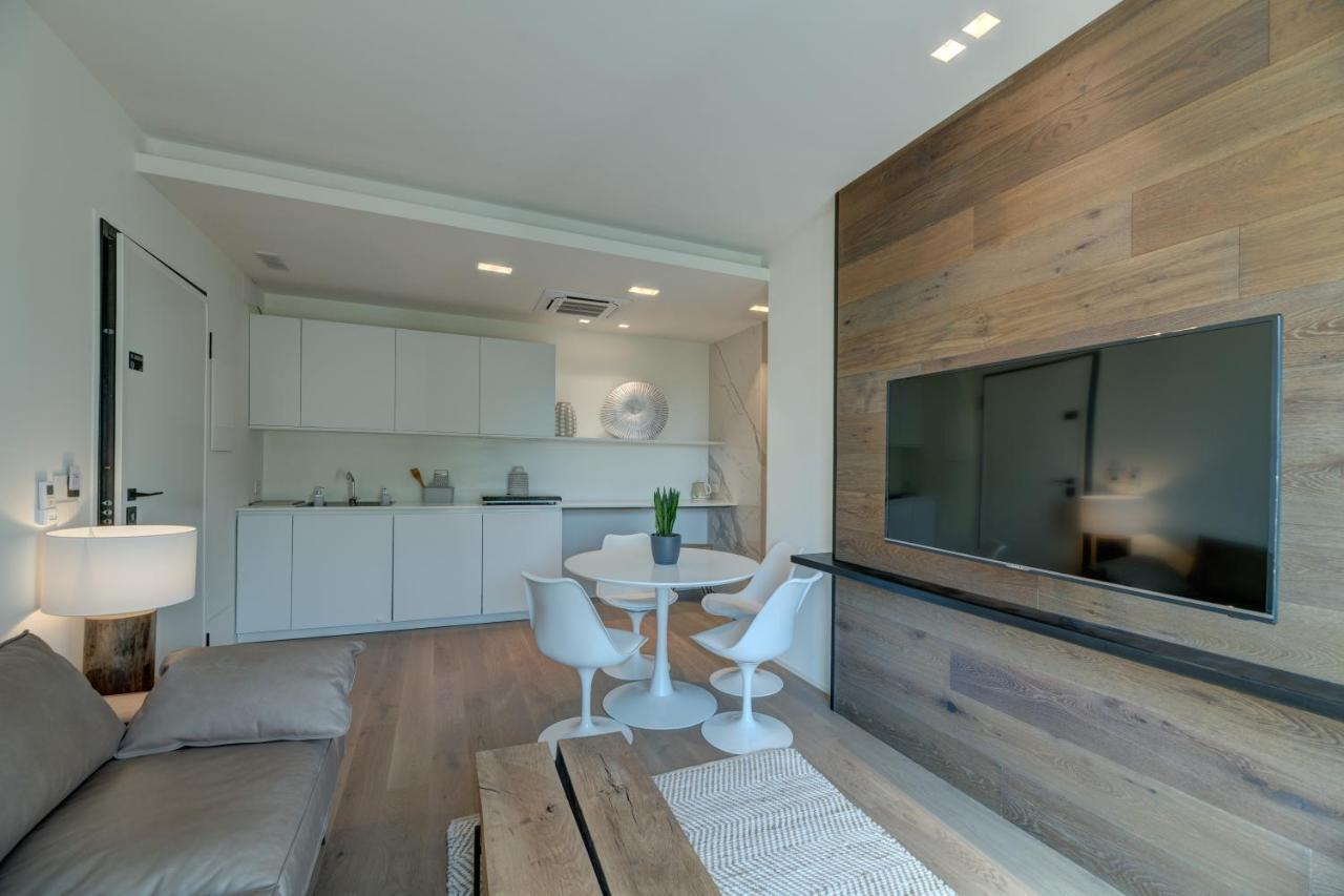 Arveskida Suite Apartment Cagliari Exteriör bild